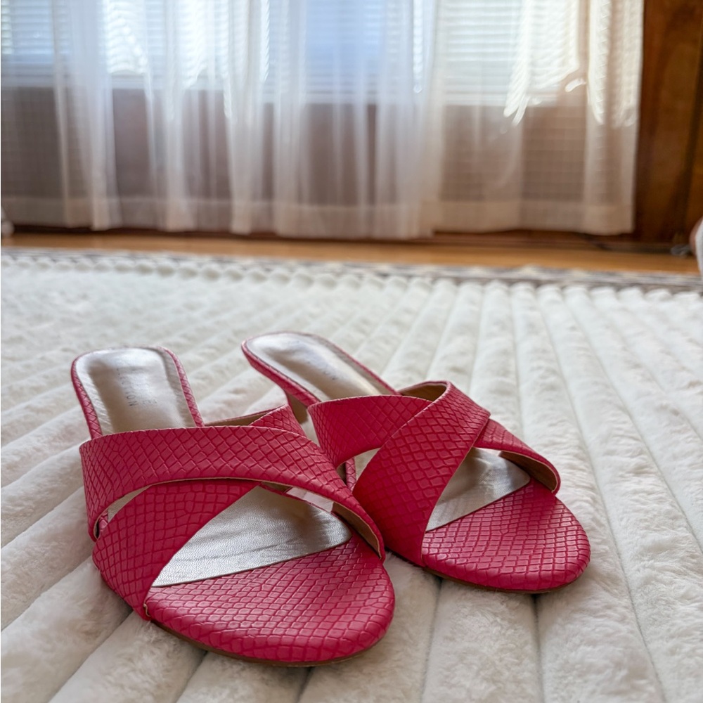 Women's Pink Cross-Strap Slide Sandals